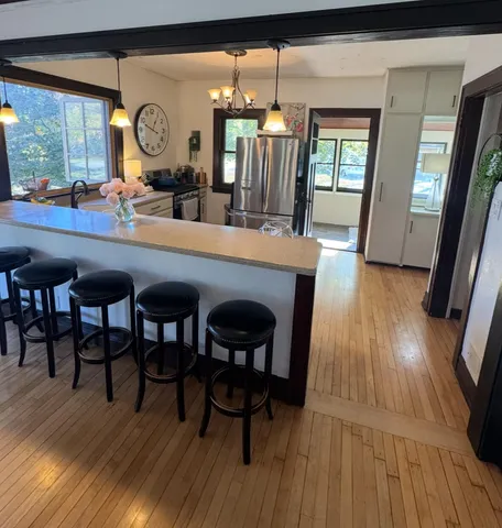 $569,900 | 203 West Geneva Street, Williams Bay, WI 53191