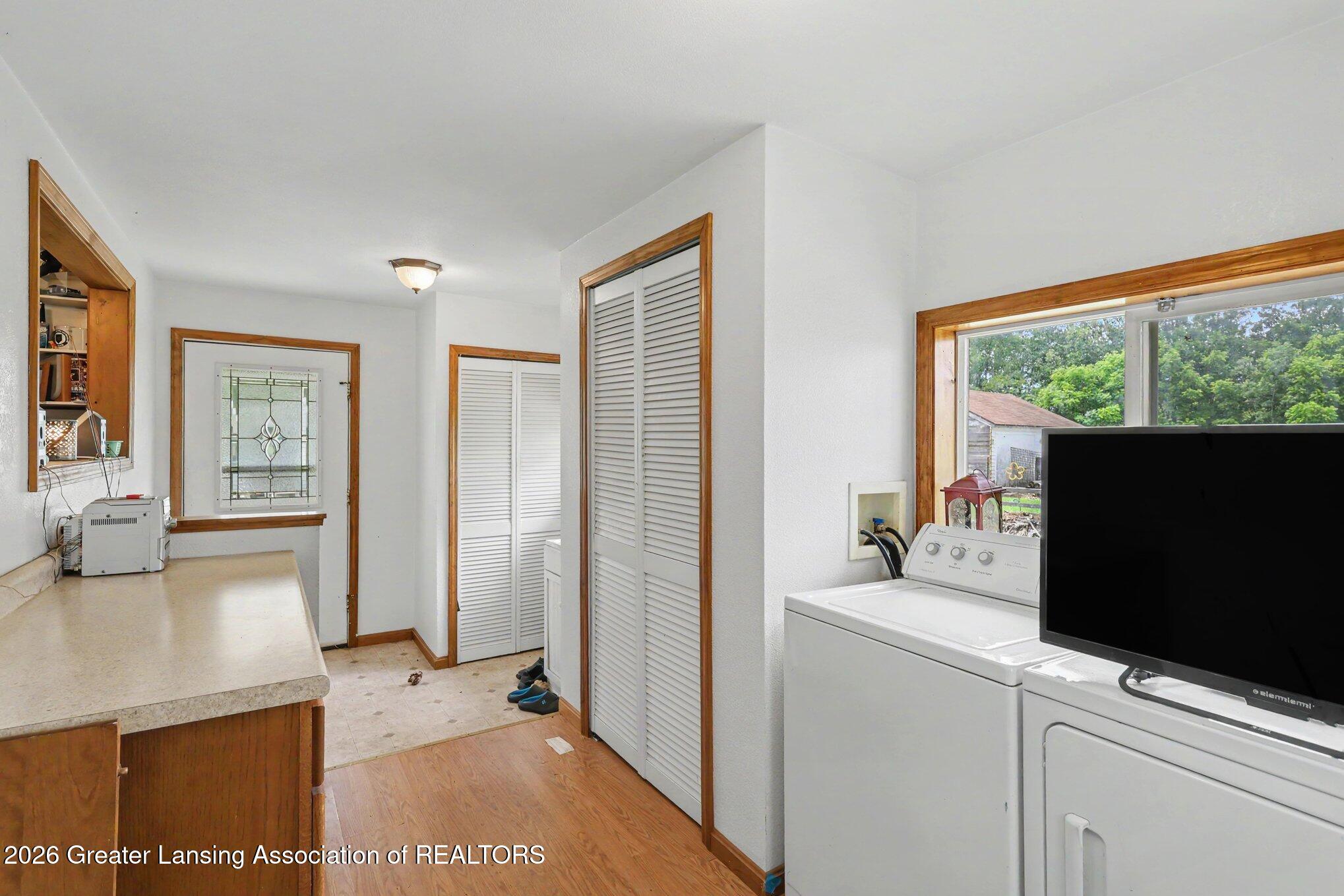 5645 Rossman Road Onondaga, MI 49264 - Photo 12 of 32 Laundry Room