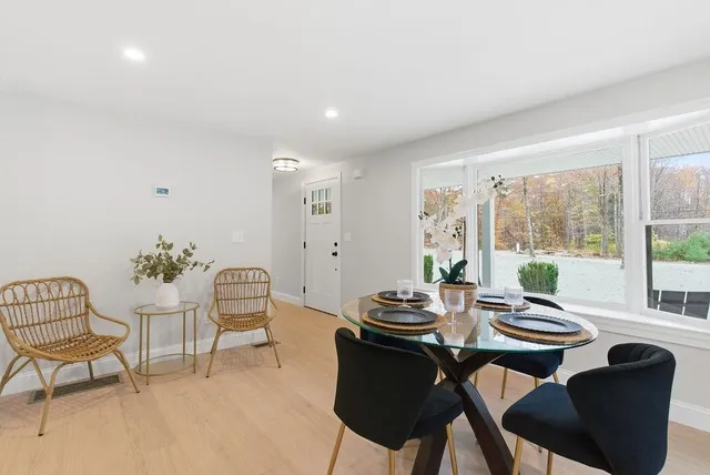 $1,199,900 | 104 Piscassic Road, Newfields, NH 03856