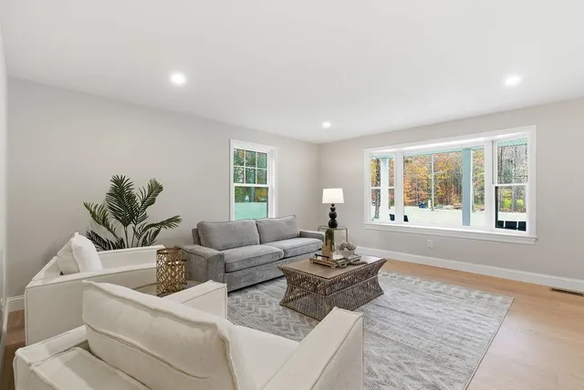 $1,199,900 | 104 Piscassic Road, Newfields, NH 03856