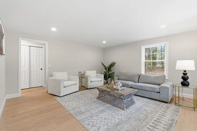 $1,199,900 | 104 Piscassic Road, Newfields, NH 03856