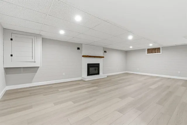 $1,199,900 | 104 Piscassic Road, Newfields, NH 03856