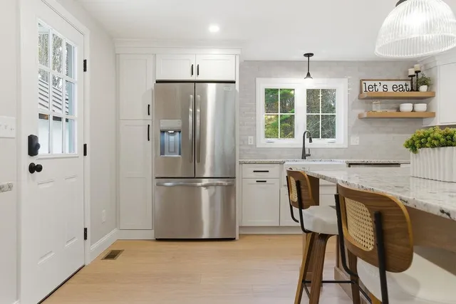 $1,199,900 | 104 Piscassic Road, Newfields, NH 03856