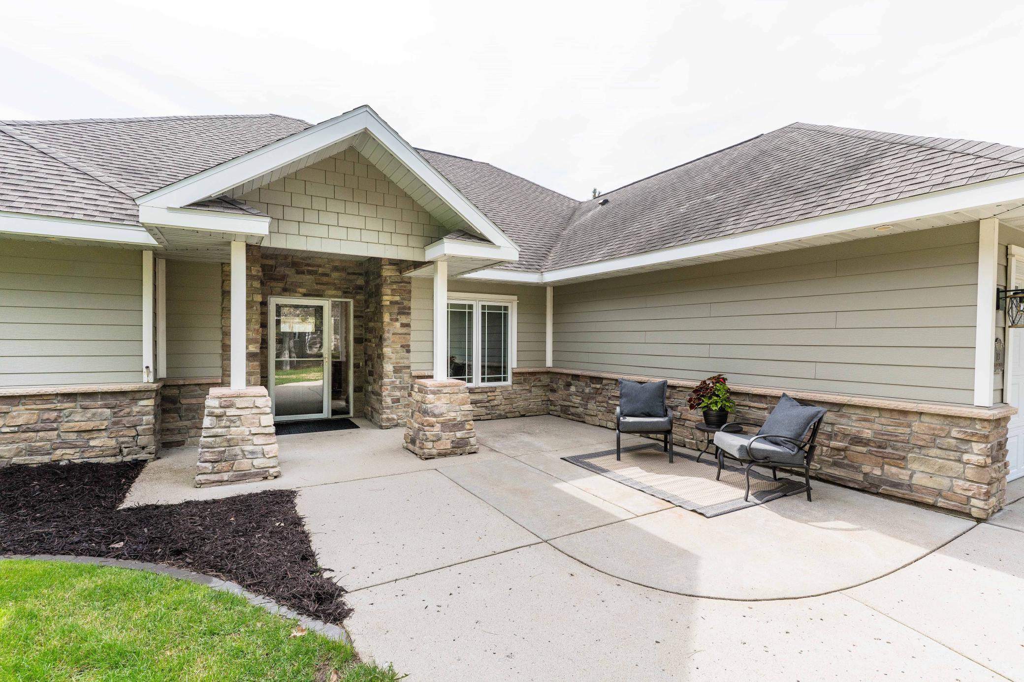 113 Spruce Trail Ottertail, MN 56571 - Photo 2 of 28