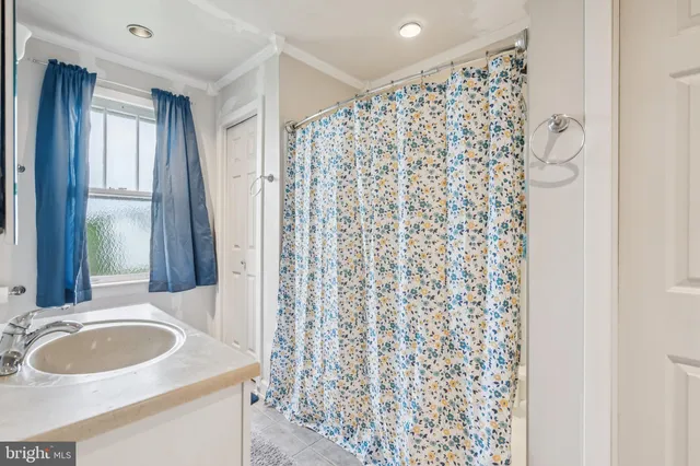 $215,000 | 44 Delaware Avenue, Salem, NJ 08079