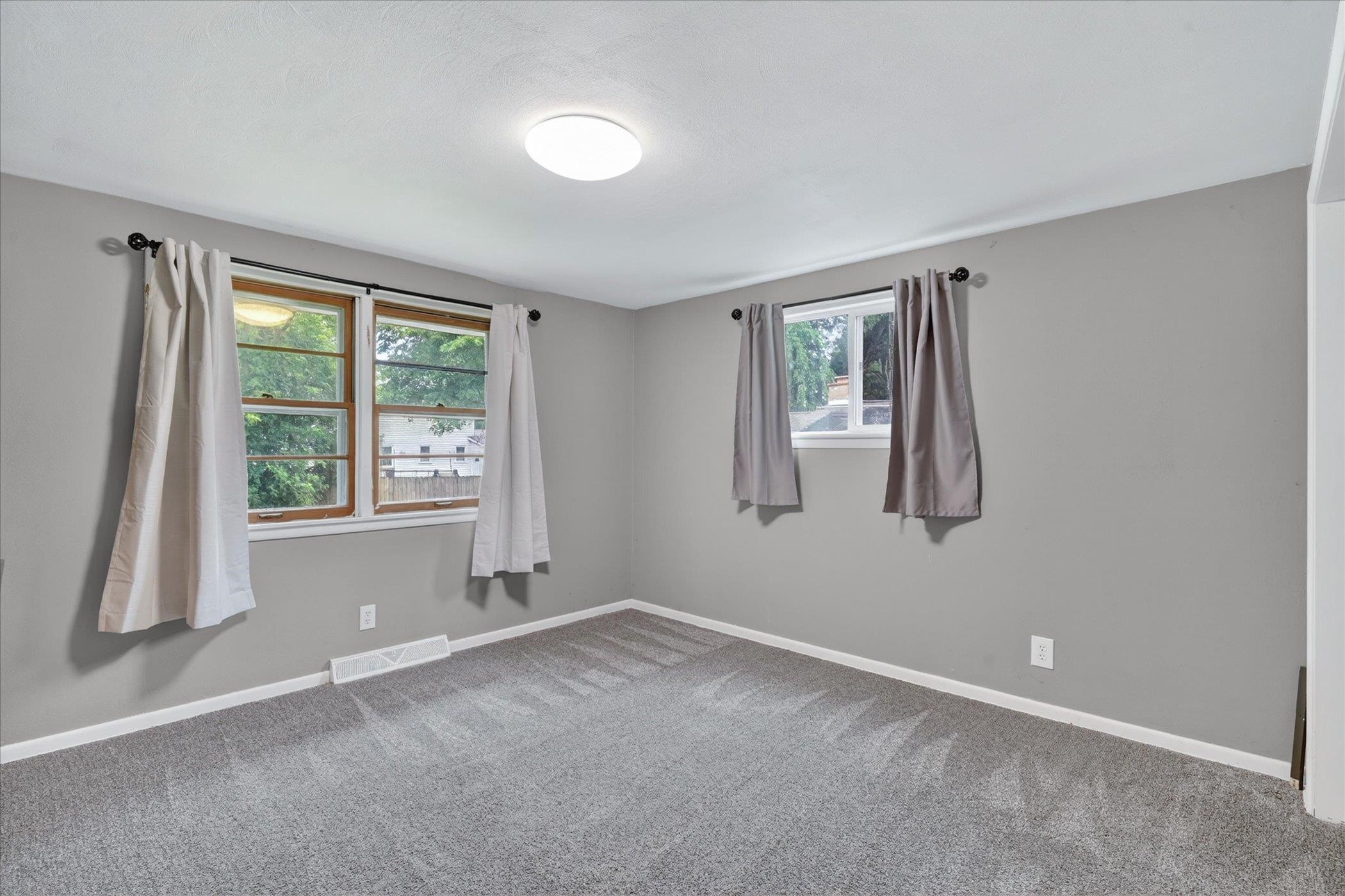 628 High Terrace DeKalb, IL 60115 - Photo 11 of 22