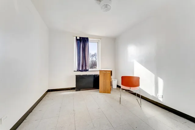 $261,000 | 13651 Crawford Avenue, Crestwood, IL 60418