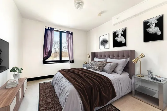 $379,000 | 13651 Crawford Avenue, Crestwood, IL 60418