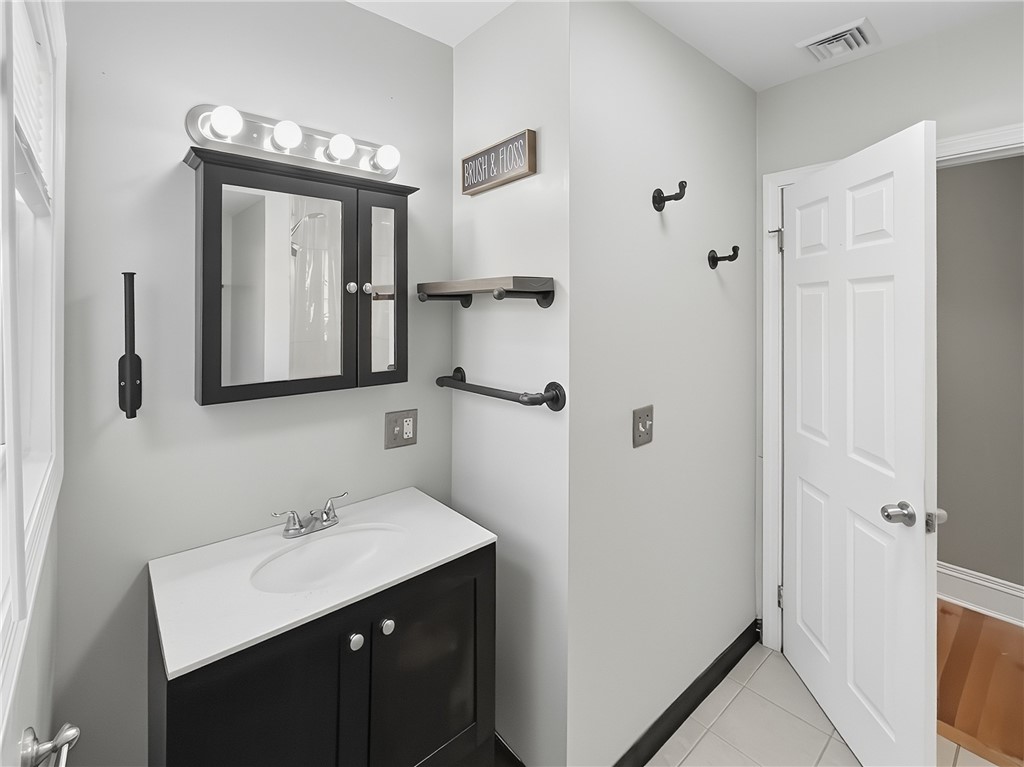 358 Weeden Street, Unit 3 Pawtucket, RI 02860 - Photo 13 of 23
