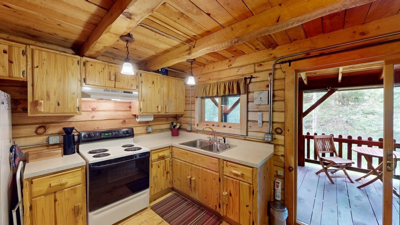 3434 Rock Road Silver Bay, MN 55614 - Photo 11 of 53 Gallery Image 11