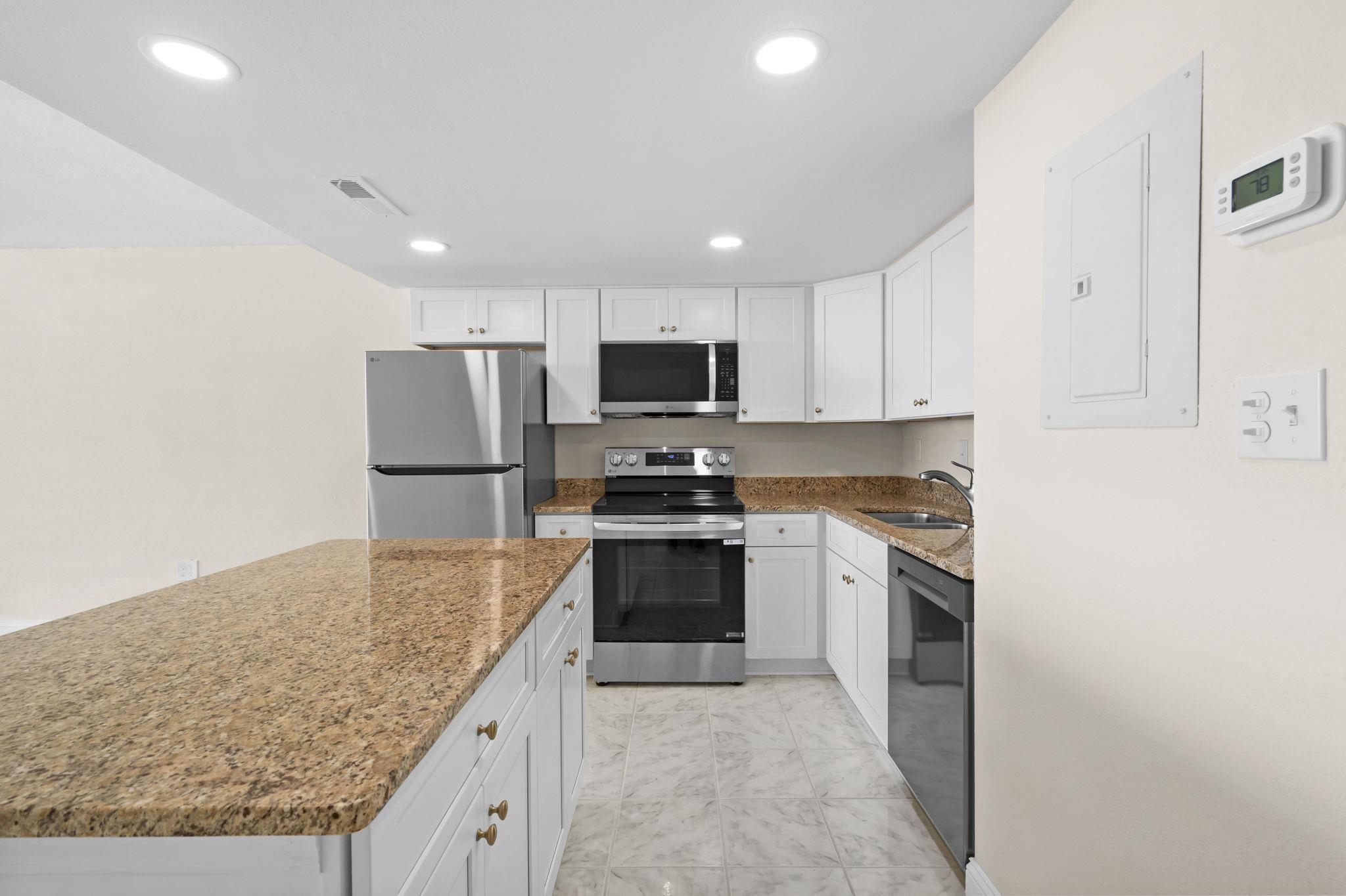 1012 North Waccamaw Drive, Unit 808 Murrells Inlet, SC 29576 - Photo 14 of 33