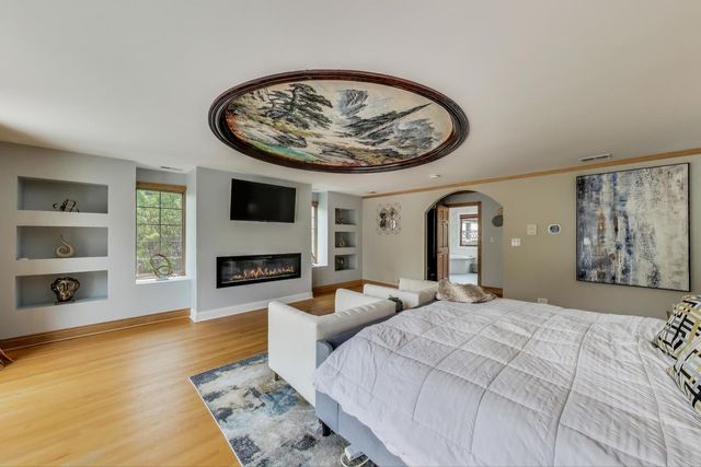 a view of a balcony with yard