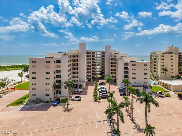 $599,000 | 6672 Estero Boulevard, Unit A610, Fort Myers Beach, FL 33931