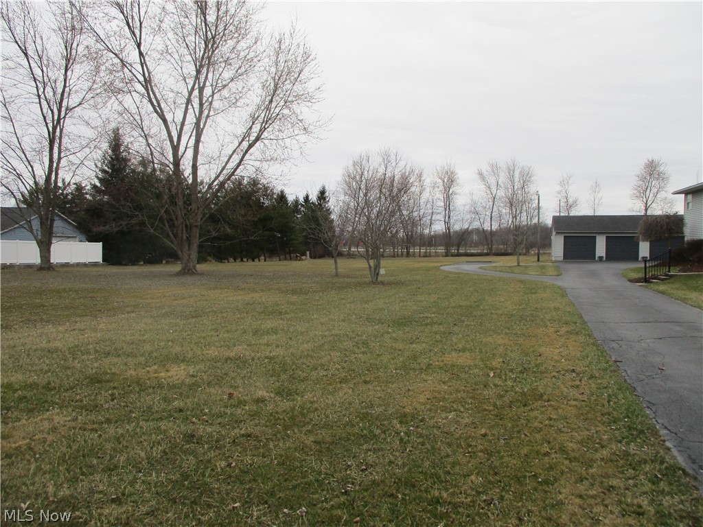 2705 East South Range Road New Springfield, OH 44443 - Photo 6 of 34