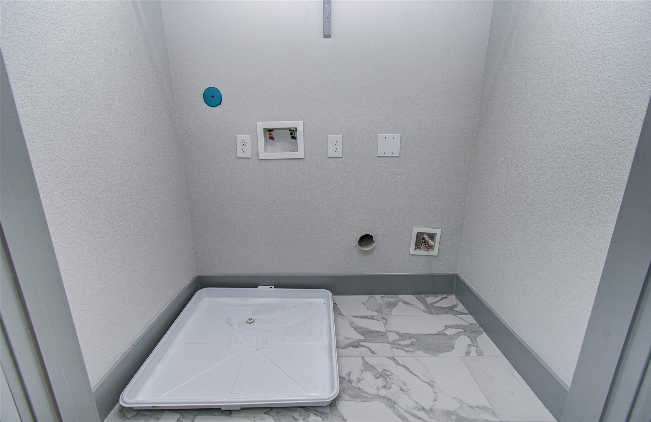 835 South Victory Drive Houston, TX 77088 - Photo 26 of 39