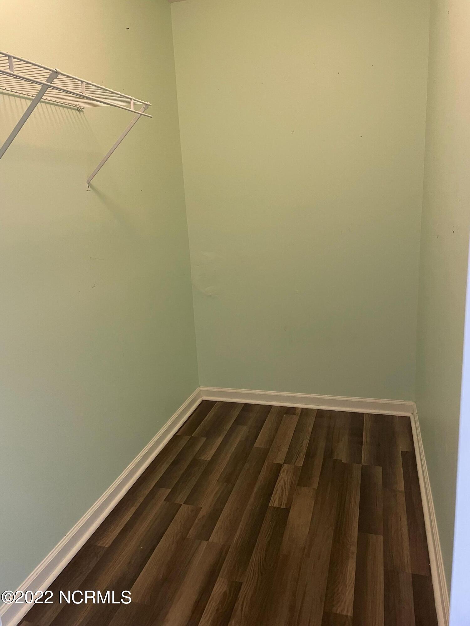 103 Holly Berry Road New Bern, NC 28560 - Photo 7 of 10 Walk in Closet