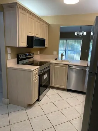 $2,200 | 23398 Lyons Road, Unit 308, Boca Raton, FL 33428