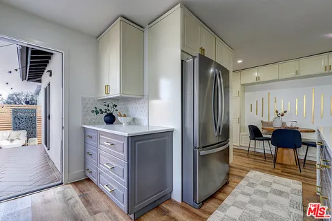 $1,299,000 | 11948 Culver Drive, Culver City, CA 90230