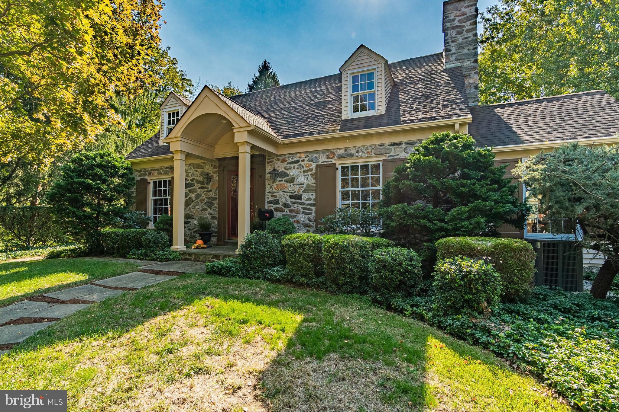 30 Brookside Road Wallingford, PA 19086 - Photo 2 of 48