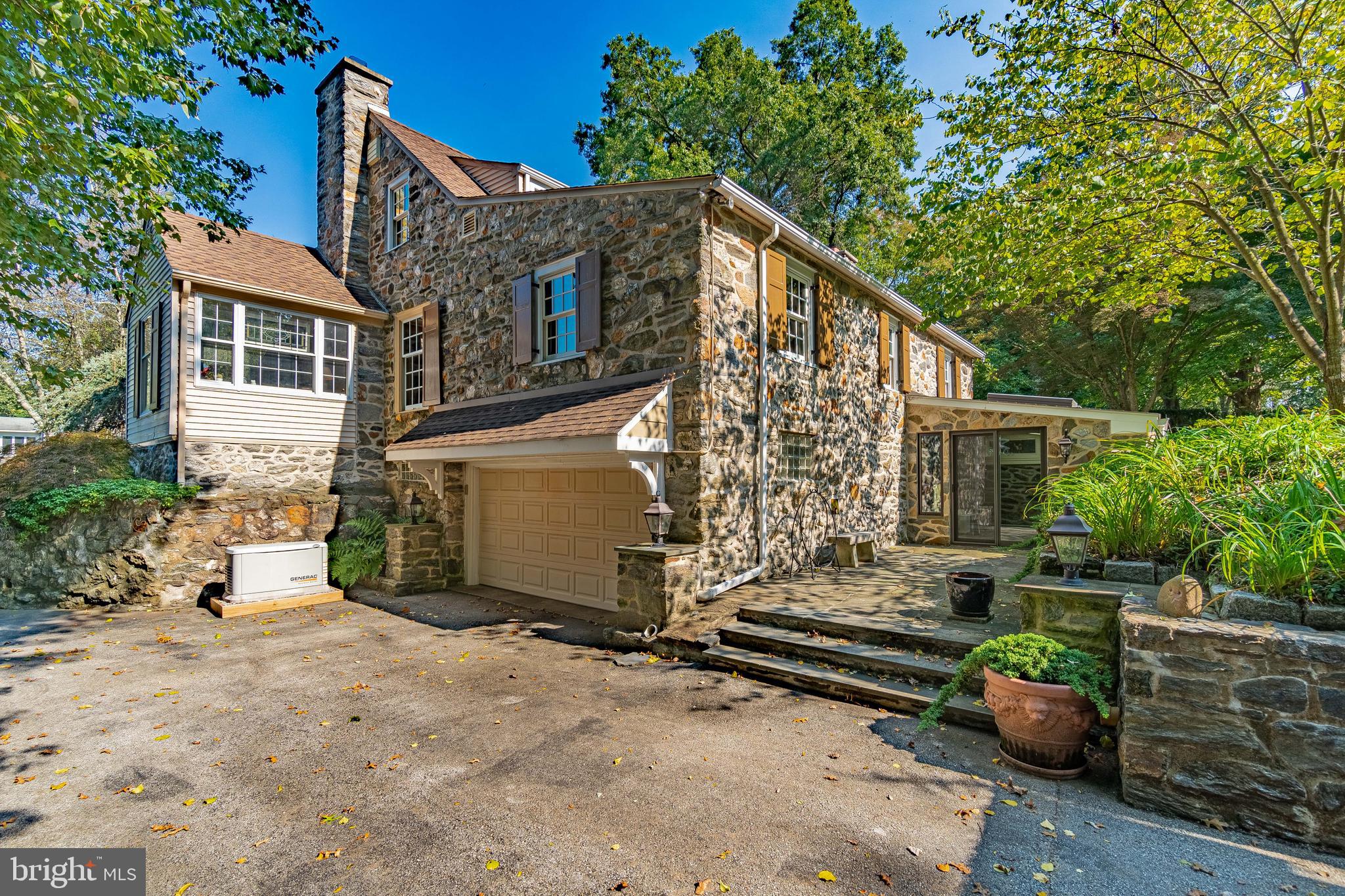 30 Brookside Road Wallingford, PA 19086 - Photo 4 of 48