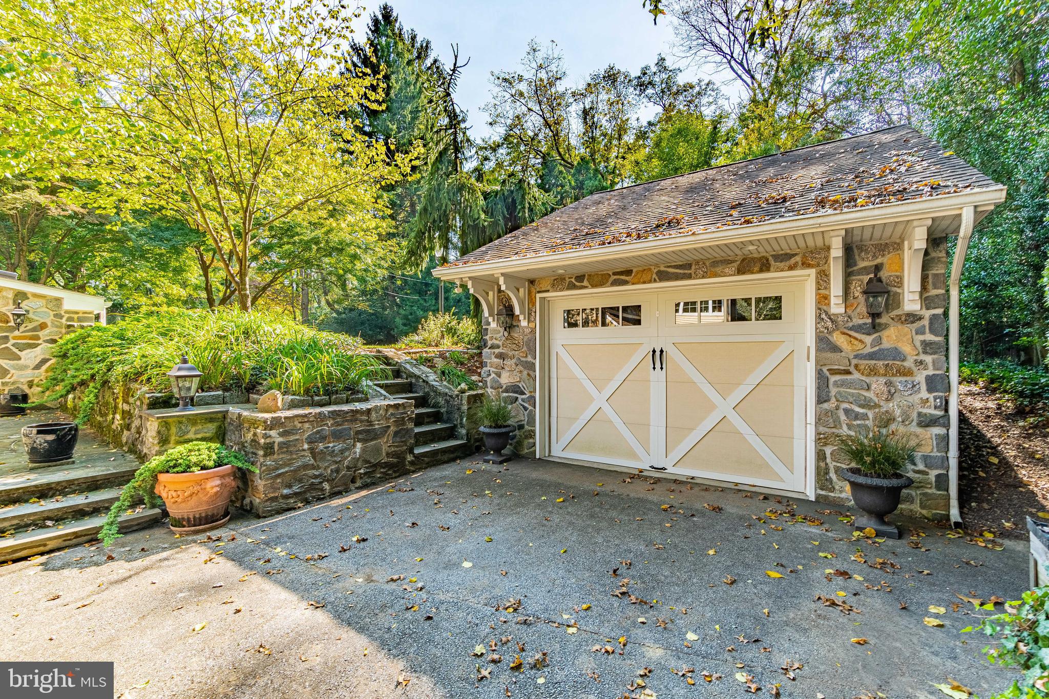 30 Brookside Road Wallingford, PA 19086 - Photo 5 of 48