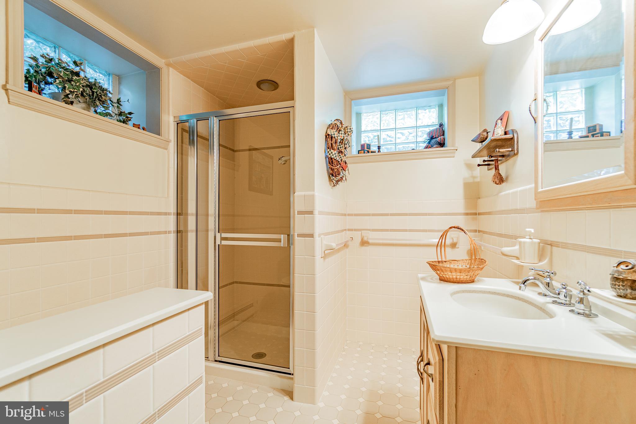 30 Brookside Road Wallingford, PA 19086 - Photo 43 of 48 Lower Level Full Bath