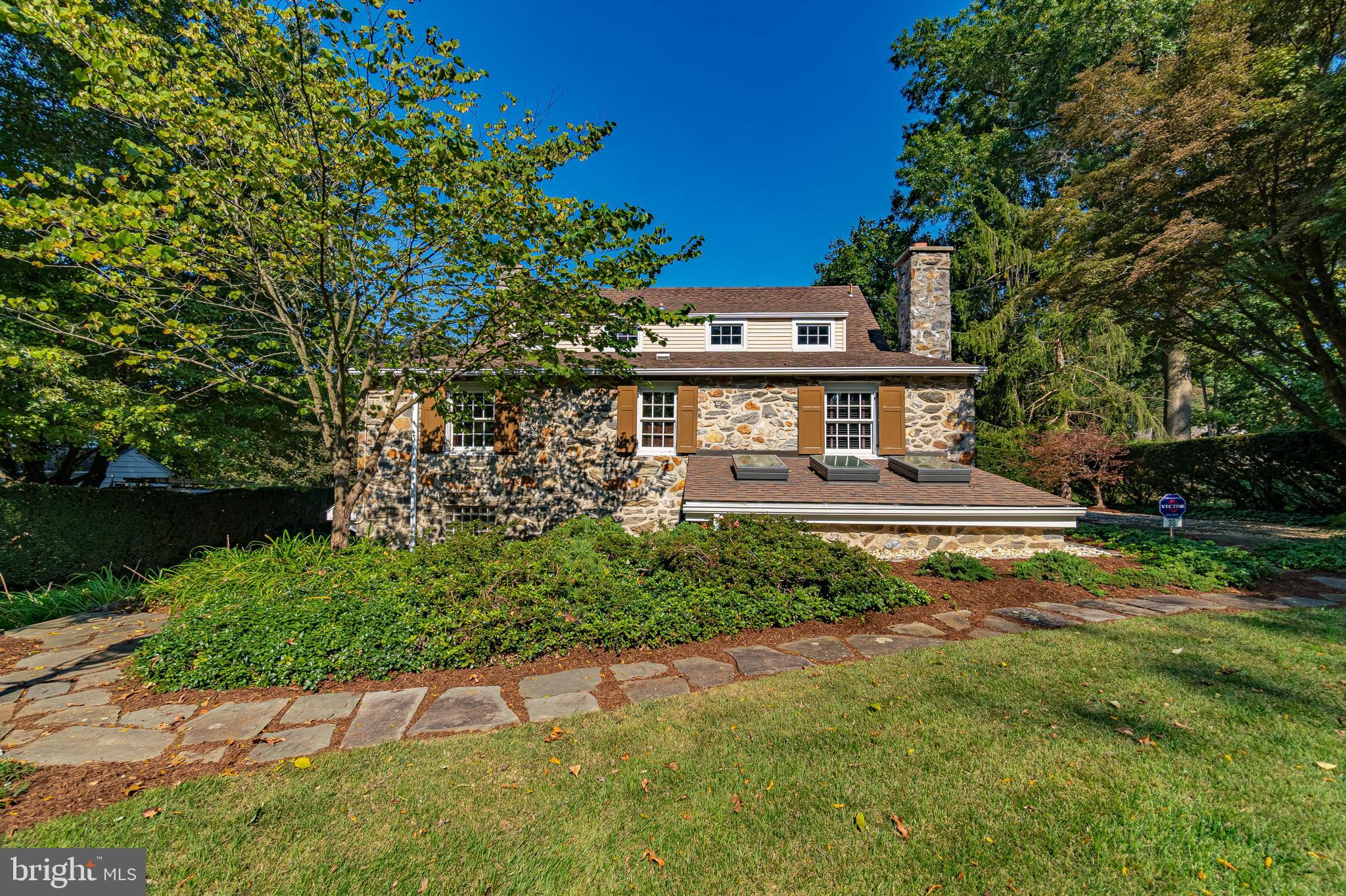 30 Brookside Road Wallingford, PA 19086 - Photo 6 of 48