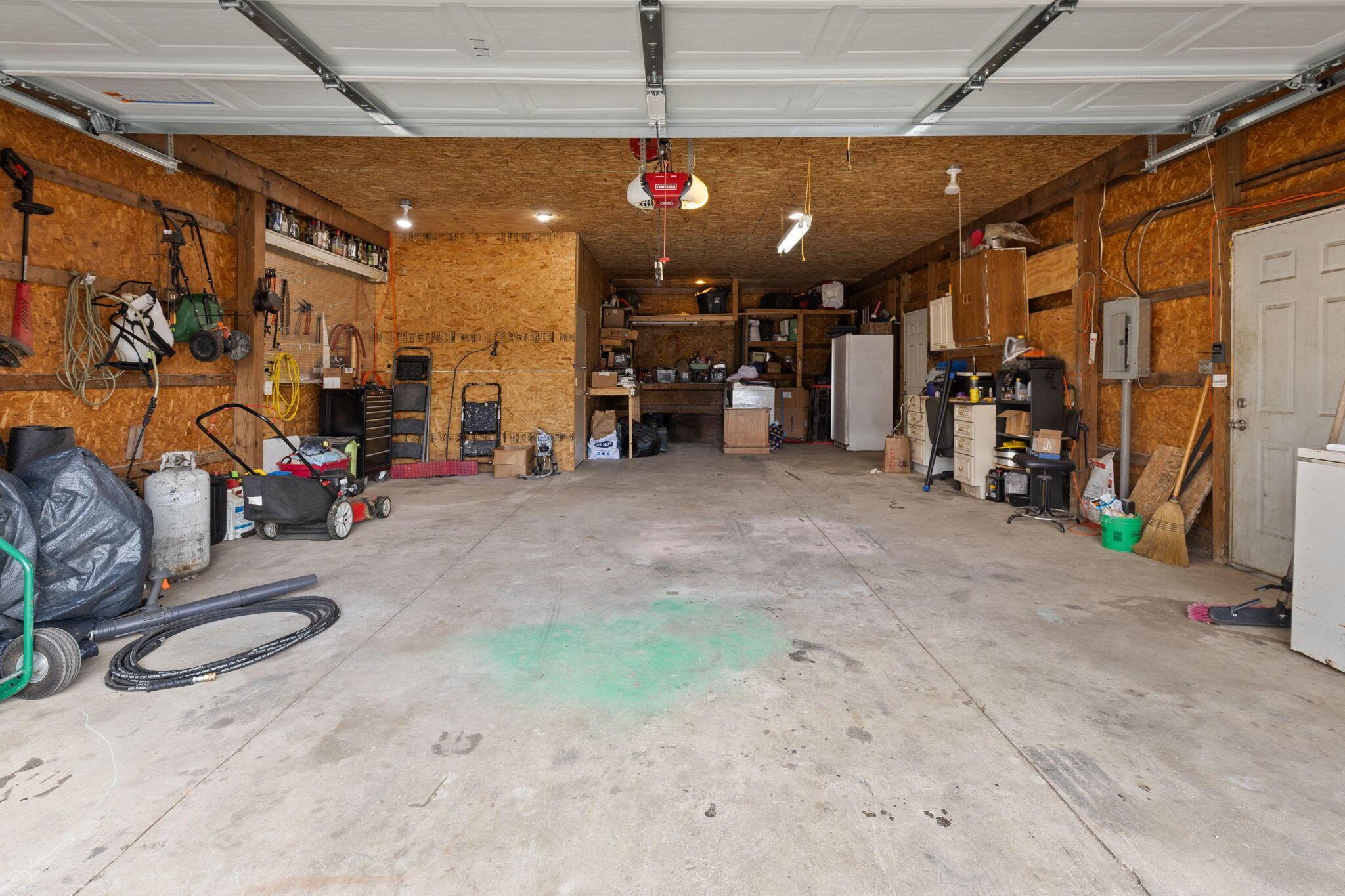 663 Kingsbury Road Delaware, OH 43015 - Photo 28 of 33 Detached Garage