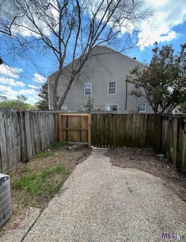 $450,000 | 4830 Kennesaw Drive, Unit A, Baton Rouge, LA 70817