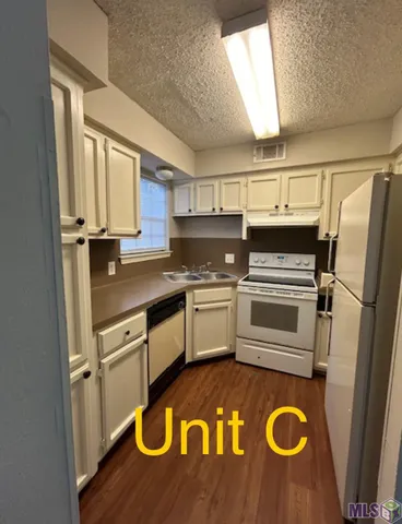 $450,000 | 4830 Kennesaw Drive, Unit A, Baton Rouge, LA 70817