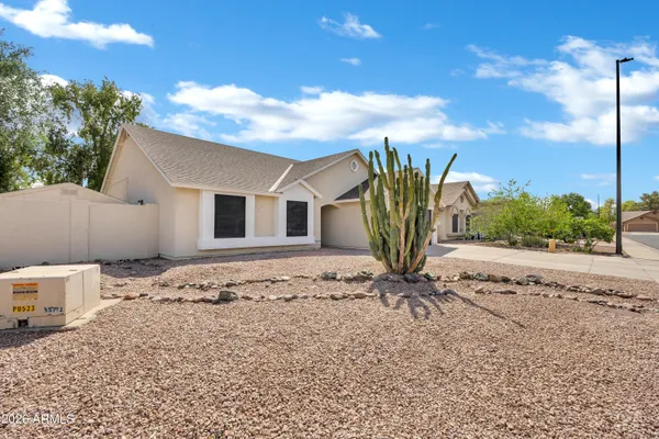 $514,500 | 613 West Tara Court, Gilbert, AZ 85233