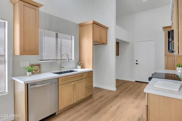 $514,500 | 613 West Tara Court, Gilbert, AZ 85233