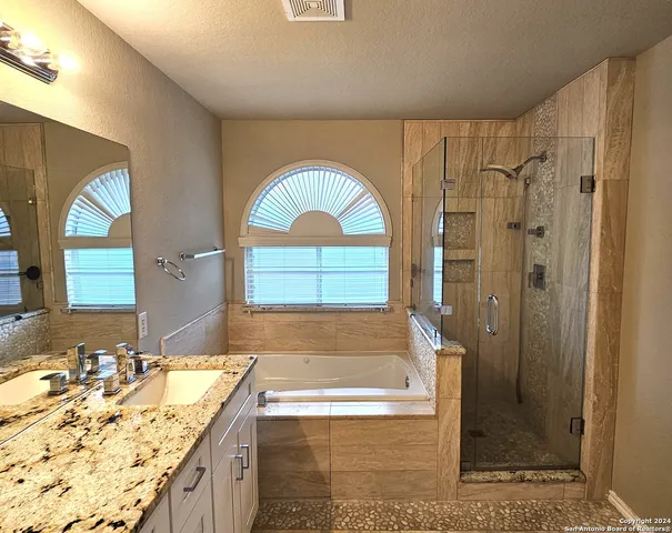 $1,900 | 400 Apache Ledge, Cibolo, TX 78108