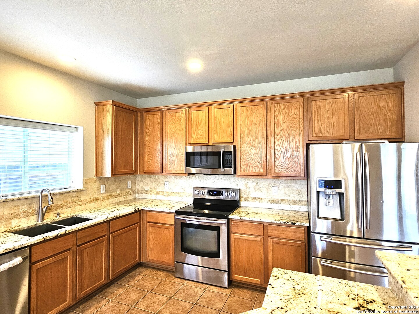 400 Apache Ledge Cibolo, TX 78108 - Photo 4 of 30