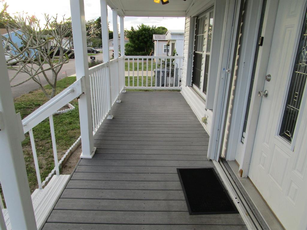 11891 Atlantic Circle Boca Raton, FL 33428 - Photo 35 of 48