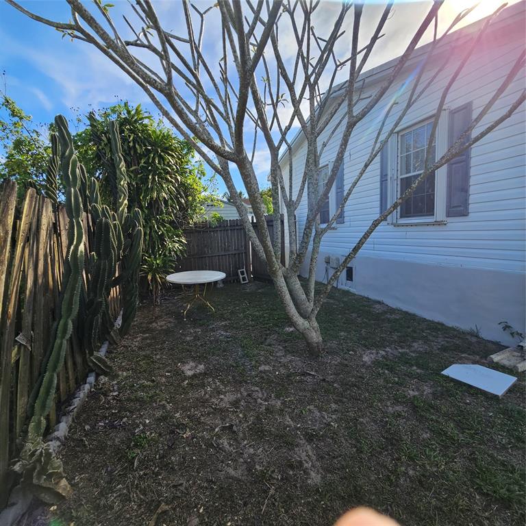 11891 Atlantic Circle Boca Raton, FL 33428 - Photo 37 of 48 back yard