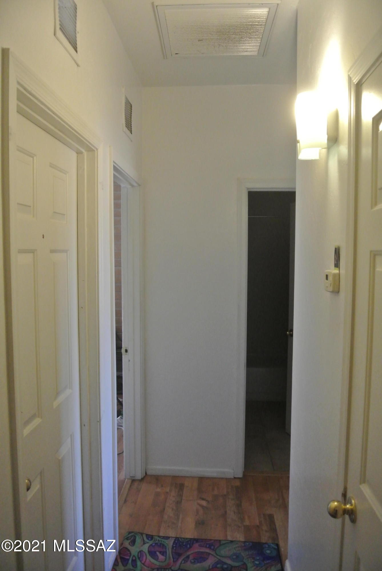 3524 South Mission Road, Unit 5 Tucson, AZ 85713 - Photo 13 of 19 a view of a bathroom