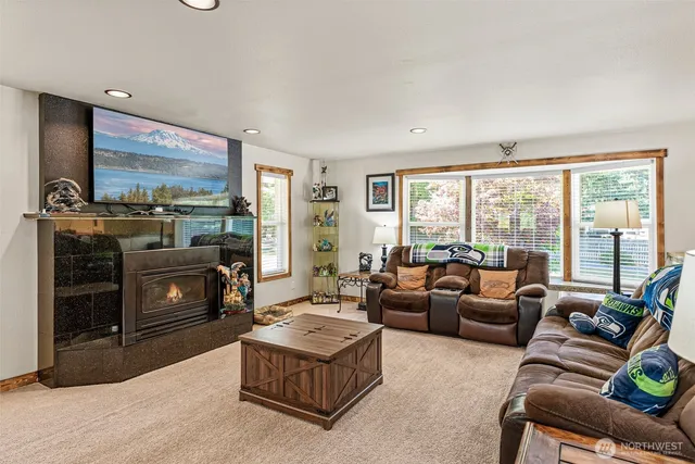 $949,900 | 20311 Orting Kapowsin Highway East, Graham, WA 98338