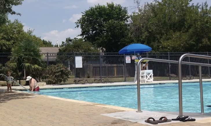 9703 Roxanna Drive, Unit D Austin, TX 78748 - Photo 13 of 24 View of community pool for Tanglewood Forest