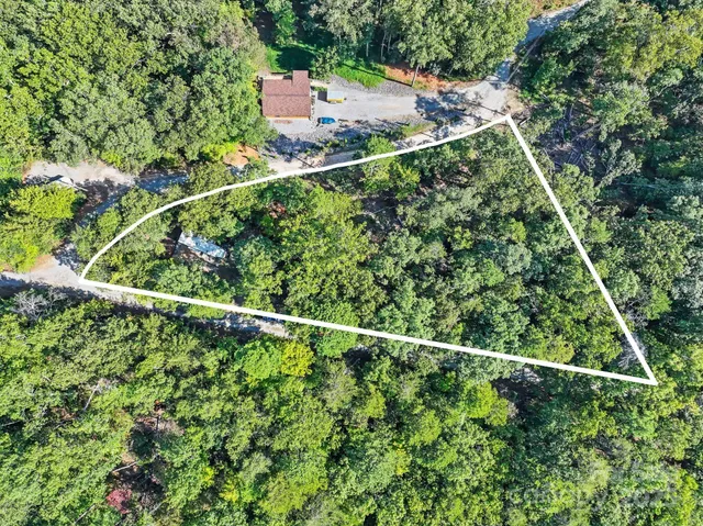 $149,000 | 394 Doves Way, Lake Lure, NC 28746