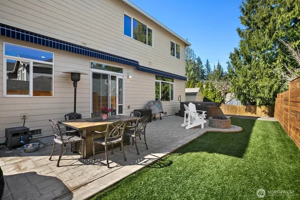 $1,070,000 | 14625 Meridian Drive Southeast, Lynnwood, WA 98087