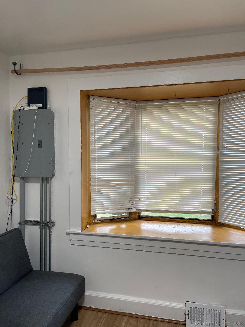 217 Alsace Street Bridgeport, CT 06604 - Photo 18 of 29