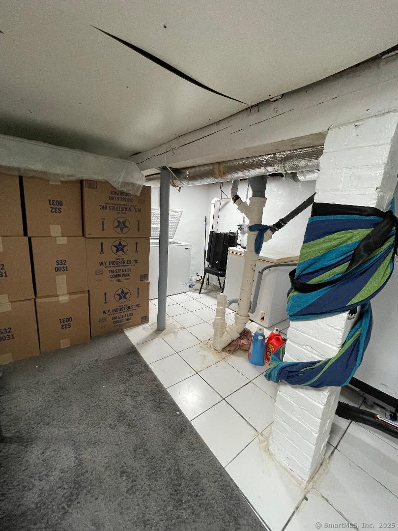 217 Alsace Street Bridgeport, CT 06604 - Photo 26 of 29