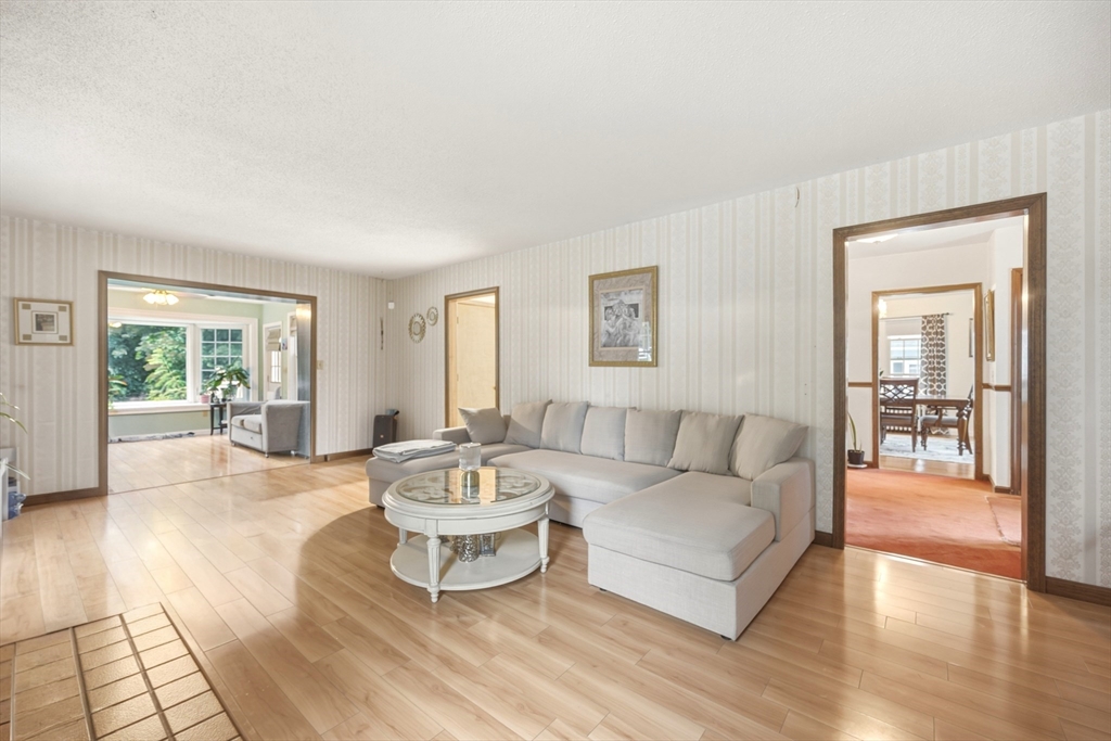 59 Prospect Street Gardner, MA 01440 - Photo 12 of 40 Gallery Image 12