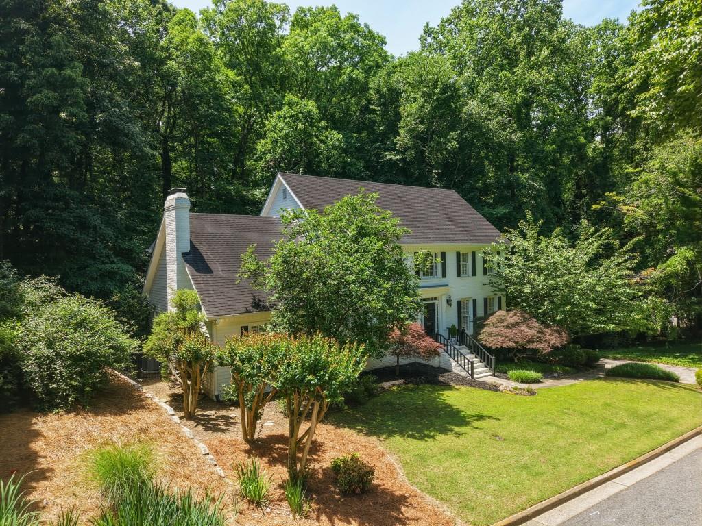 898 Byrnwyck Road Northeast Atlanta, GA 30319 - Photo 5 of 53
