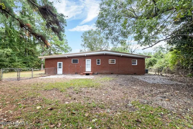 $204,900 | 100 Melody Lane, Jacksonville, NC 28540