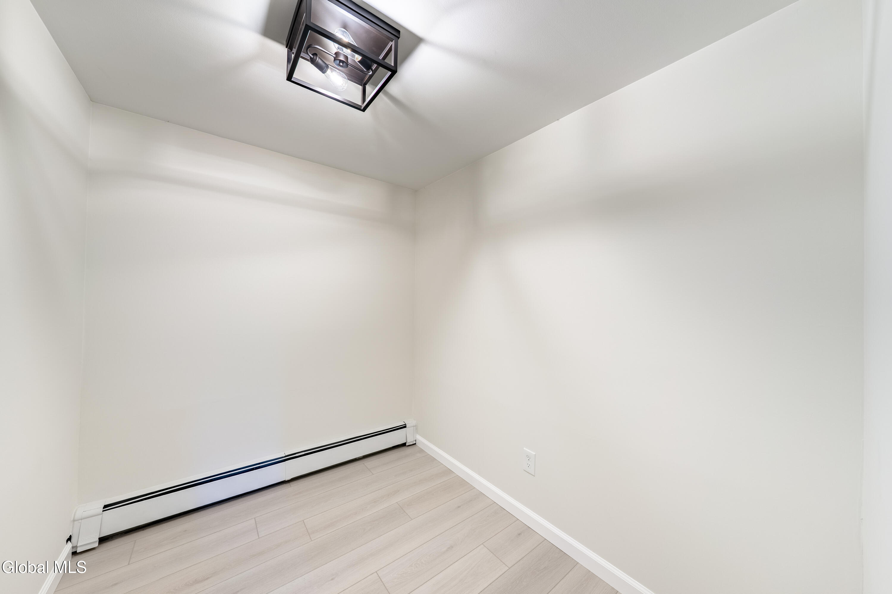 275 Middleline Road Ballston, NY 12020 - Photo 26 of 29 DSC08489-HDR