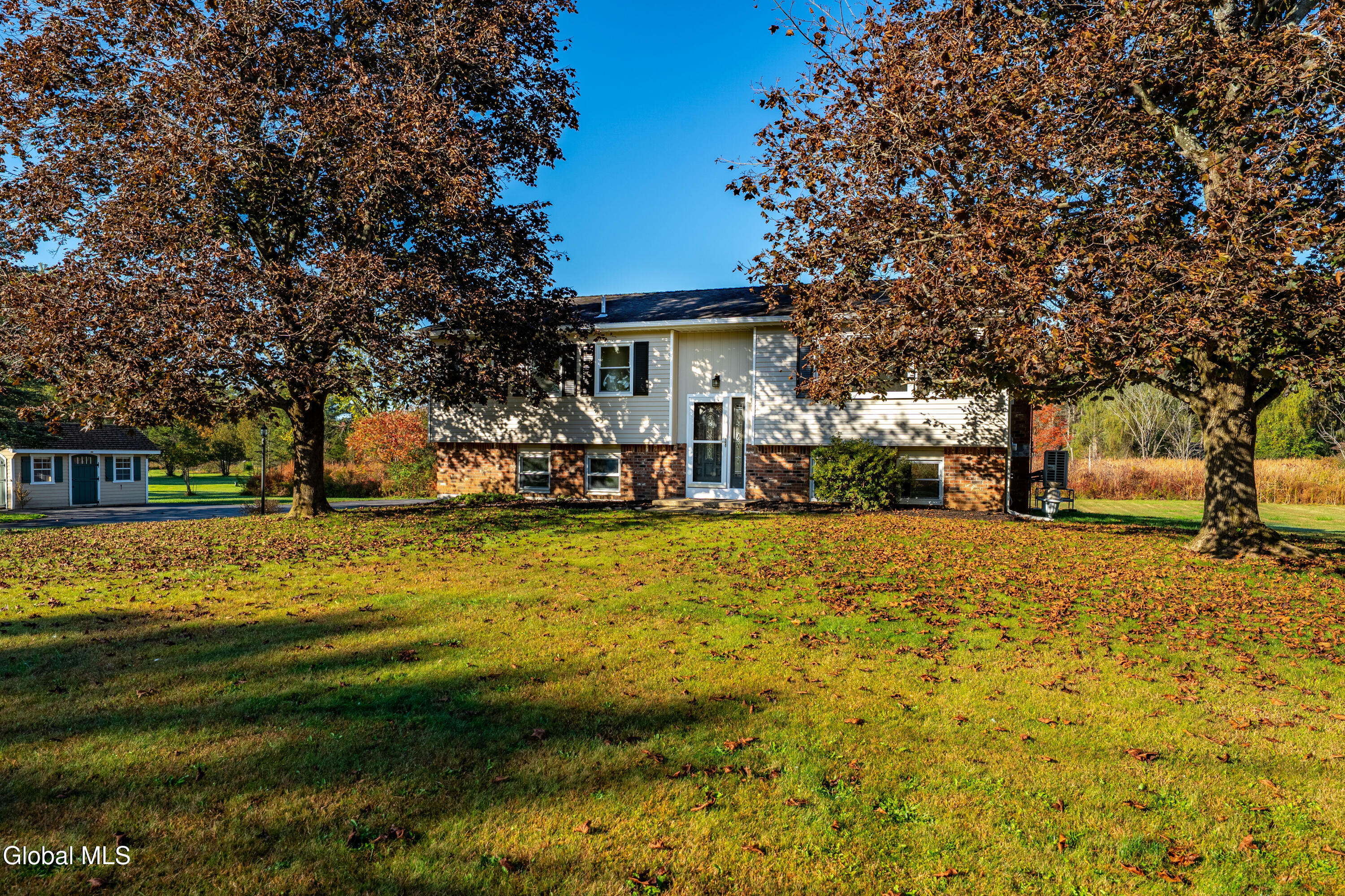 275 Middleline Road Ballston, NY 12020 - Photo 3 of 29 DSC08424-HDR