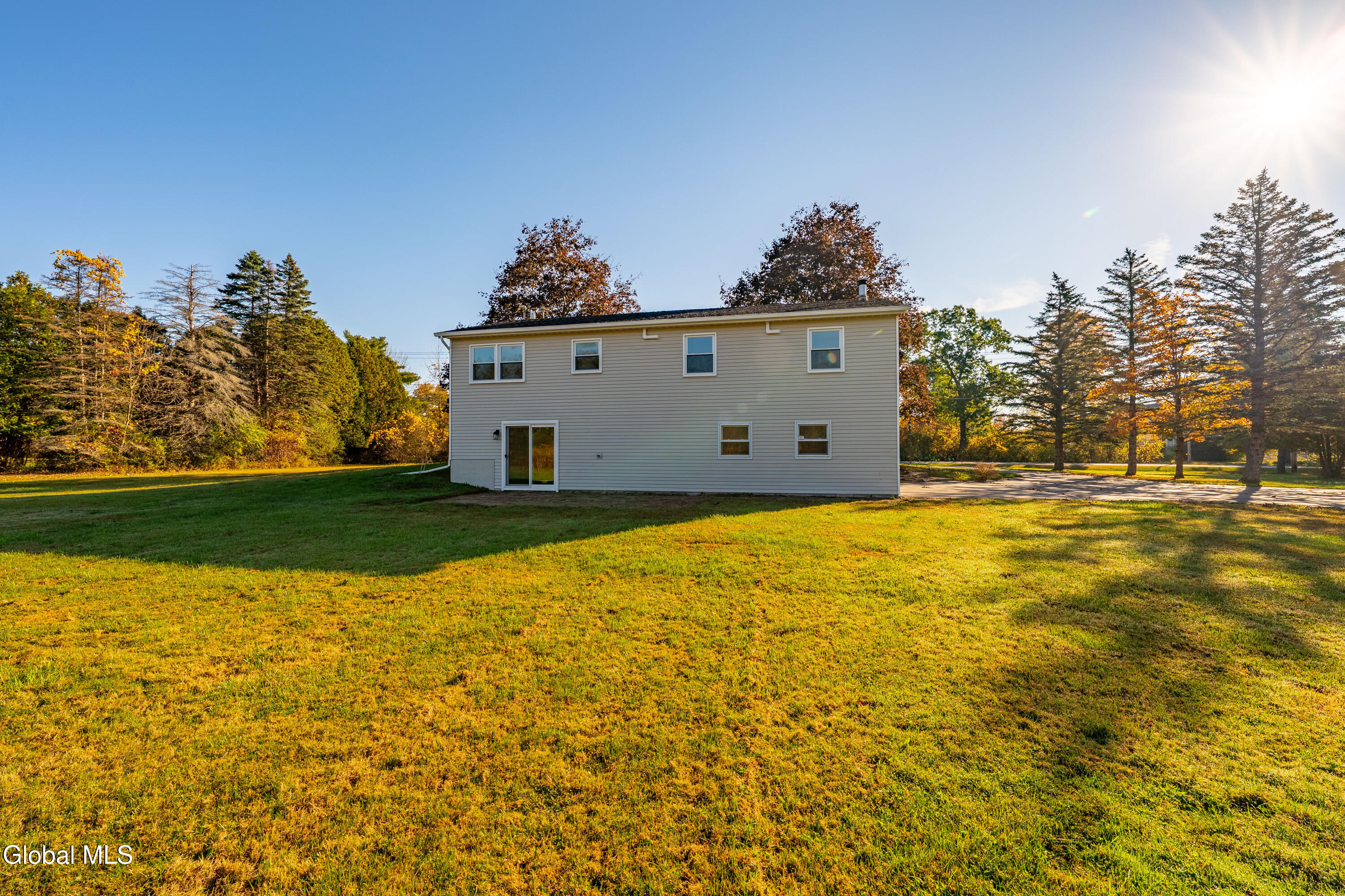 275 Middleline Road Ballston, NY 12020 - Photo 9 of 29 DSC08454-HDR