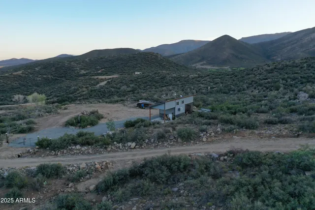 $165,000 | 5720 South Miners Pick Road, Unit 3, Mayer, AZ 86333